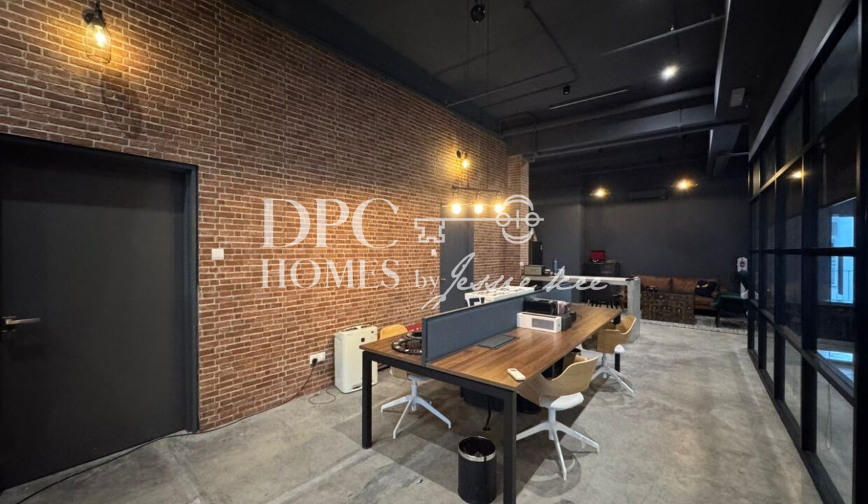 0acd3686-33d3-45ae-b0b0-f297946eb0de